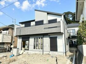 神奈川県横浜市港南区日野中央２丁目