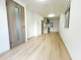 兵庫県神戸市灘区岩屋中町１丁目