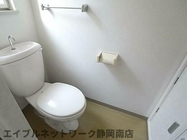 画像10:バストイレ別