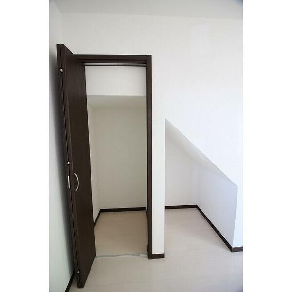 detached 茨城県牛久市ひたち野西３丁目

地図を見る