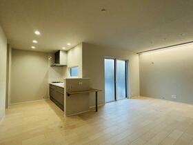 兵庫県伊丹市山田６丁目