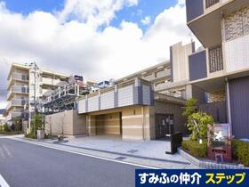 パデシオン桃山南口駅前