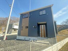 東京都八王子市元八王子町２丁目