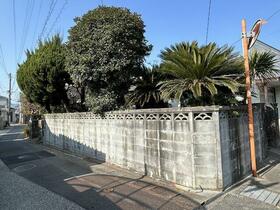 福岡県福岡市早良区野芥２丁目