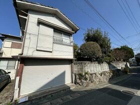 福岡県福岡市早良区野芥２丁目