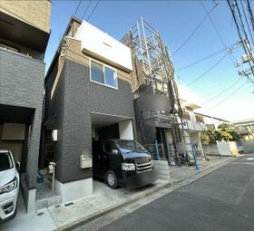 東京都中野区丸山１丁目