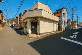 京都府京都市北区鷹峯藤林町