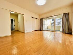 パレ武庫川プルミエールＩＩ　１号棟