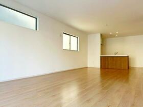 京都府京都市西京区大枝西新林町３丁目