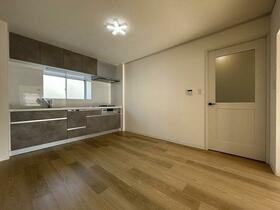 膳所ハイツ１２号棟