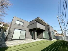 東京都多摩市桜ヶ丘１丁目