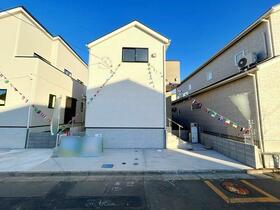 埼玉県所沢市中新井４丁目