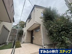 東京都世田谷区岡本３丁目