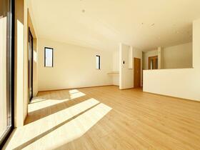 東京都東久留米市南沢４丁目