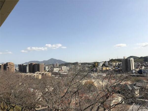 グランリビオ高見五条（西館）｜福岡県北九州市八幡東区高見１丁目(賃貸マンション3LDK・3階・103.93㎡)の写真 その11