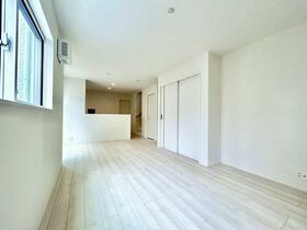 千葉県市川市宮久保６丁目