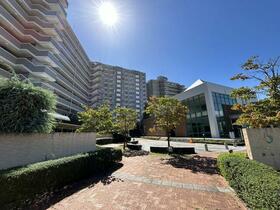 パークシティ泉中央　セントラルコート