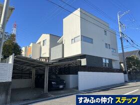 愛知県みよし市黒笹いずみ１丁目