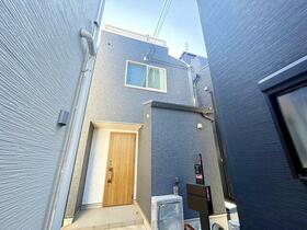 東京都府中市白糸台１丁目