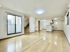 神奈川県川崎市多摩区長尾４丁目