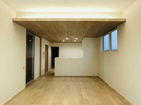 兵庫県伊丹市山田６丁目