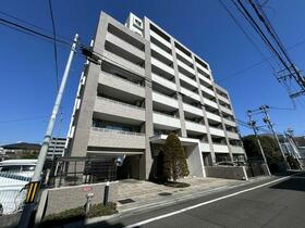 セレーノ上杉東レジデンス