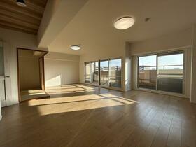 メゾンドール堺