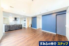 埼玉県さいたま市浦和区岸町6丁目