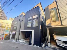 東京都新宿区下落合３丁目