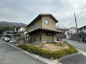 京都府京都市左京区上高野東山