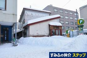 北海道札幌市北区北十四条西３丁目