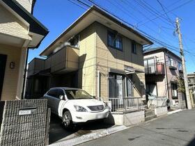 神奈川県横浜市港北区新吉田東８丁目