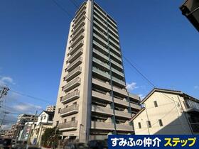 ファミリアーレ神宮東