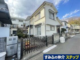 東京都三鷹市大沢５丁目