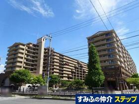 ファミールガーデン二条駅前