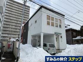 北海道札幌市中央区南五条西１３丁目