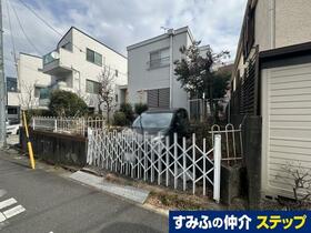 東京都新宿区中落合３丁目