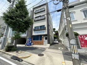 愛知県名古屋市名東区名東本町