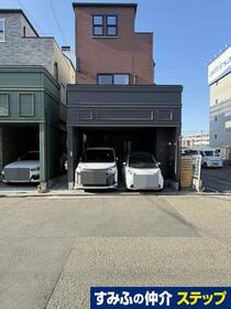 神奈川県横浜市青葉区荏田西１丁目