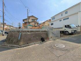 神奈川県横浜市金沢区東朝比奈２丁目