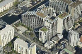 イーストゲートスクエア