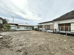 神奈川県三浦郡葉山町一色