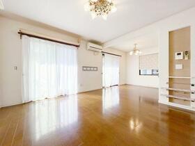 神奈川県横浜市青葉区奈良５丁目