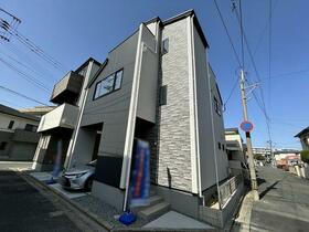 福岡県福岡市東区千早１丁目