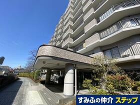 ロイヤルシャトー泉中央ヒルズ