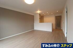 ファミール伏見Ａ棟