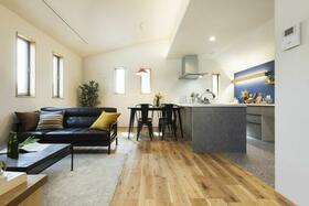 東京都杉並区上荻３丁目