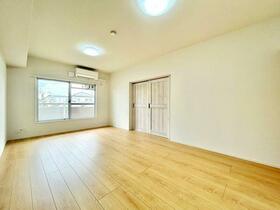 サンビームヒルズ西菅　４号棟