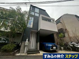 東京都港区南青山４丁目