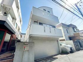 東京都世田谷区瀬田２丁目